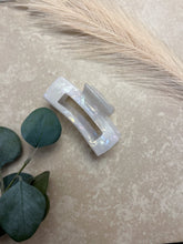 Load image into Gallery viewer, Unicorn- small clip
