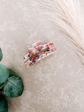 Load image into Gallery viewer, Boquet- small clip
