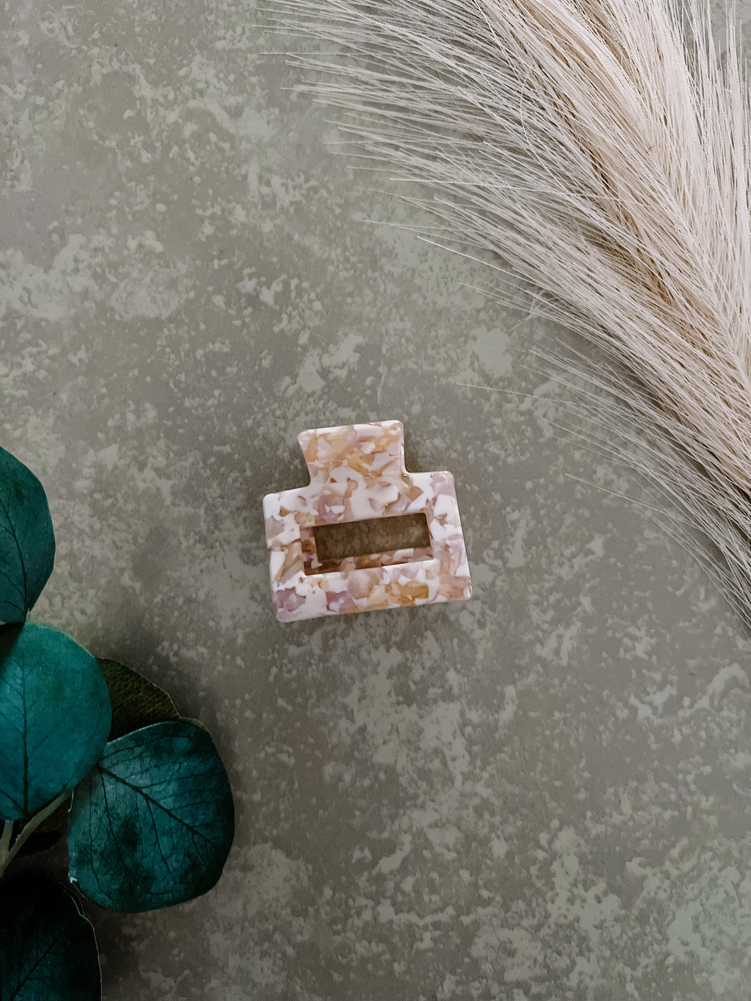 Pink Milk - Cutie Clip 3 inches